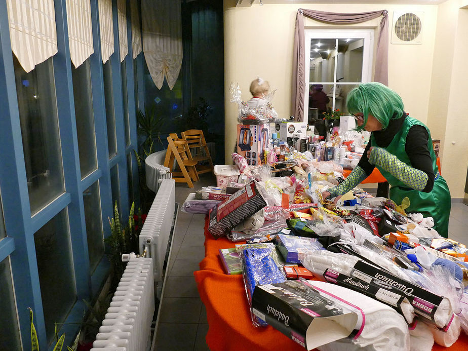 Frauenkarneval der kfd im Landhotel Weinrich (Foto: Karl-Franz Thiede)